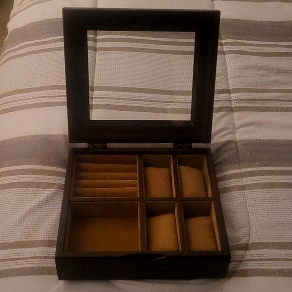 Jewelry Box Wooden Hinged Glass Top Velvet Interior - Picture 1 of 4